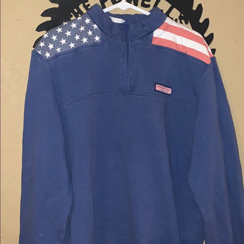 Vineyard Vine pull over! American Flag